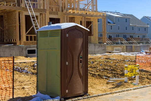 Portable Toilet Options We Offer in Lowesville, NC