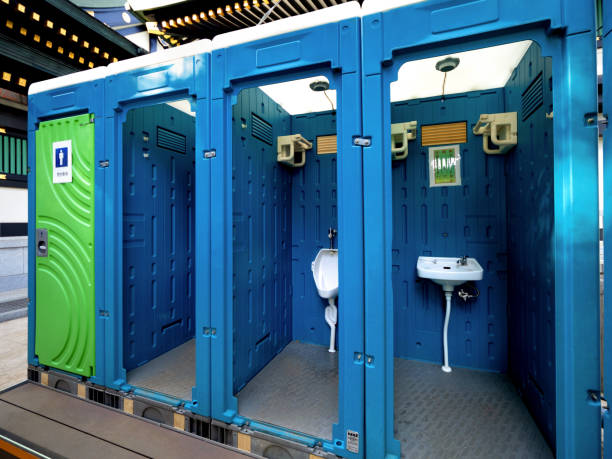 Portable Toilet Options We Offer in Lowesville, NC